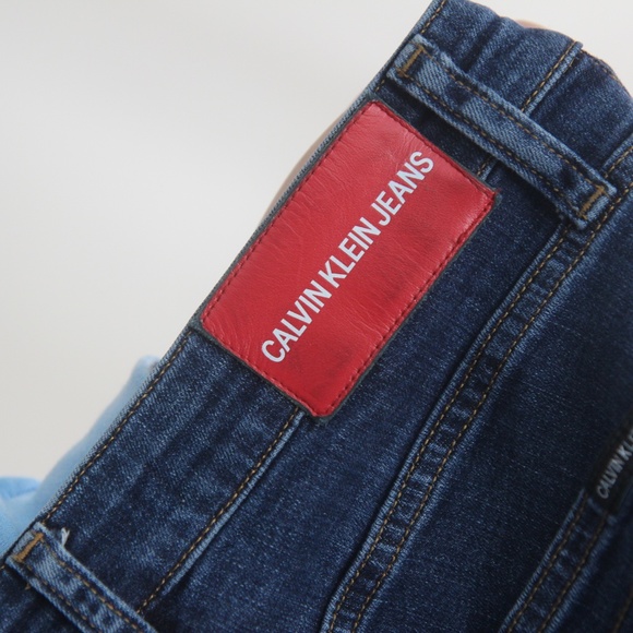 Calvin Klein Jeans High-Rise Skinny Jeans - Picture 6 of 9